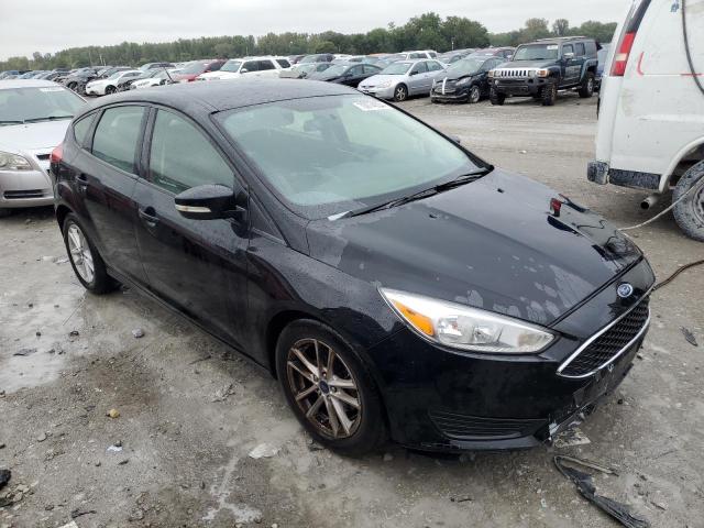 VIN 1FADP3K20HL347700 2017 Ford Focus, SE no.4