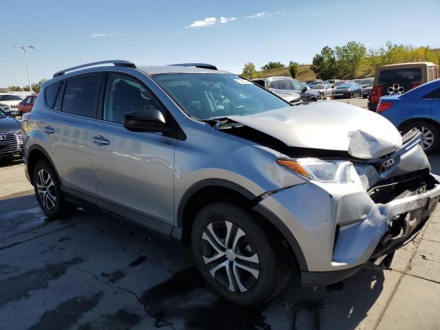 VIN 2T3BFREV5GW531877 2016 Toyota RAV4, LE no.4