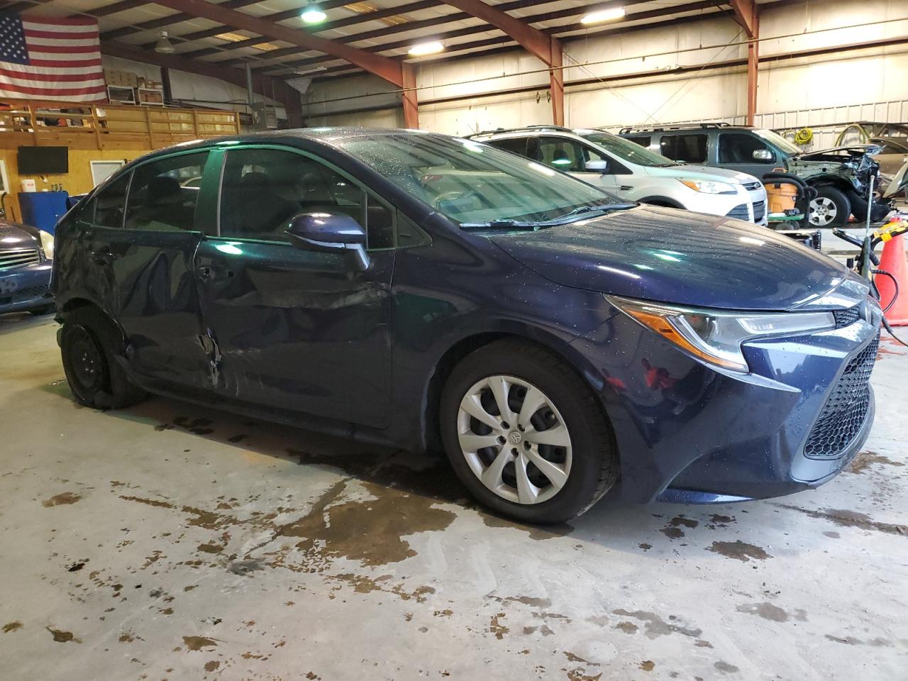 Lot #2921275888 2020 TOYOTA COROLLA LE