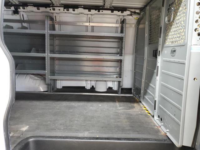 2018 CHEVROLET EXPRESS G2 - 1GCWGAFGXJ1196282