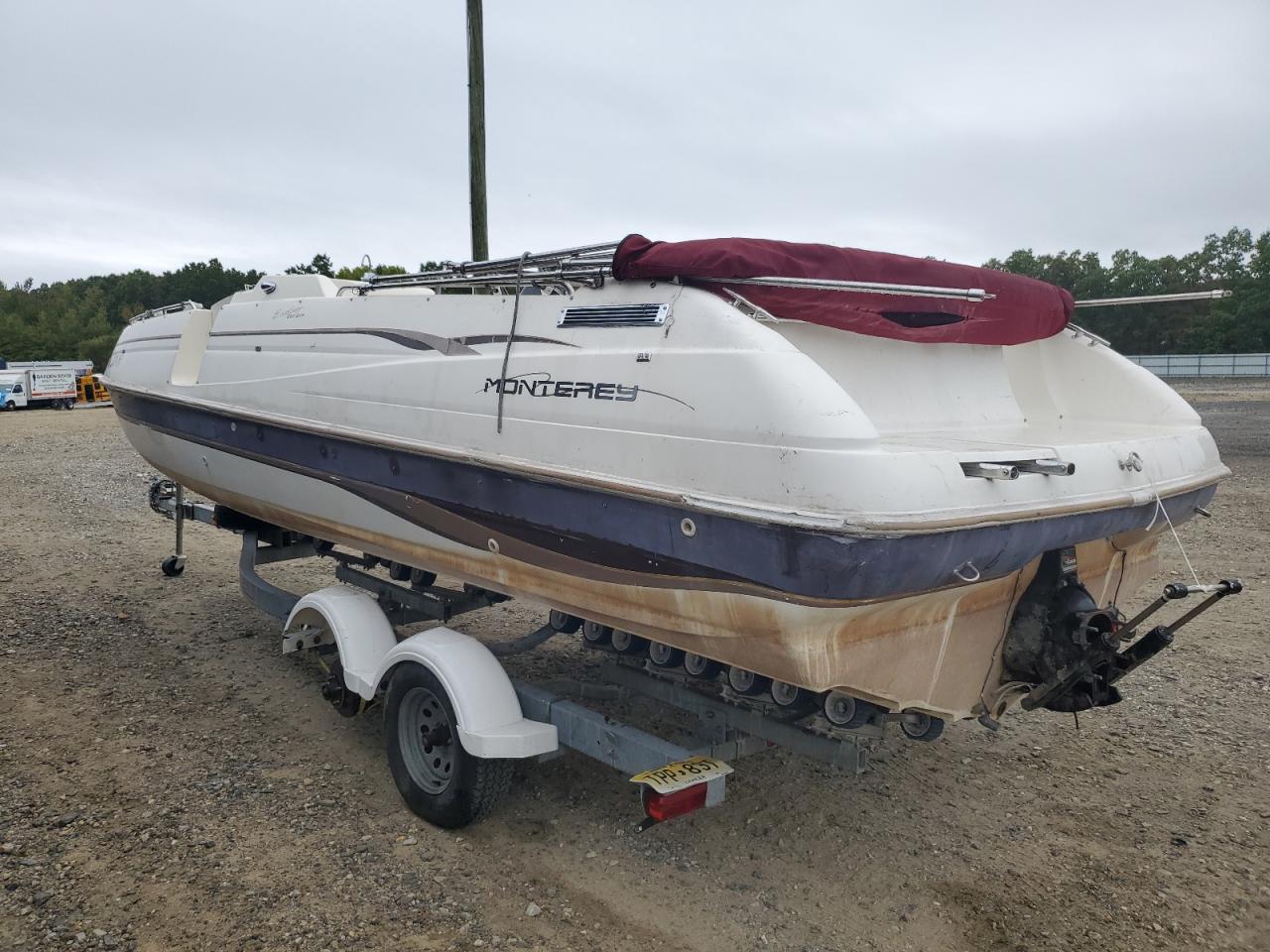 Lot #2979157974 1997 MONT BOAT/TRLR