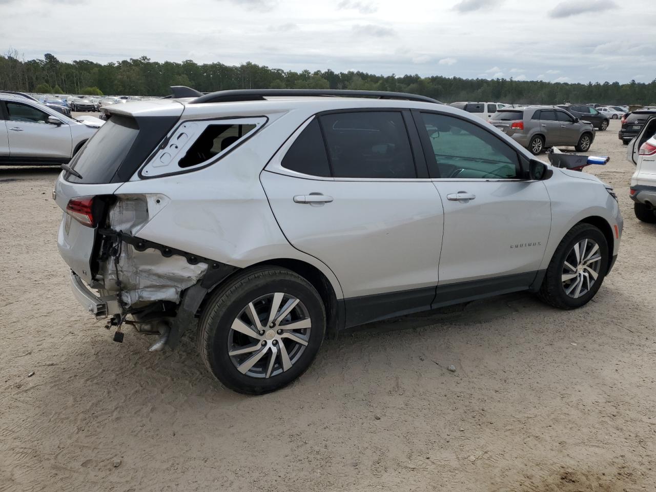 Lot #2979248046 2022 CHEVROLET EQUINOX LT