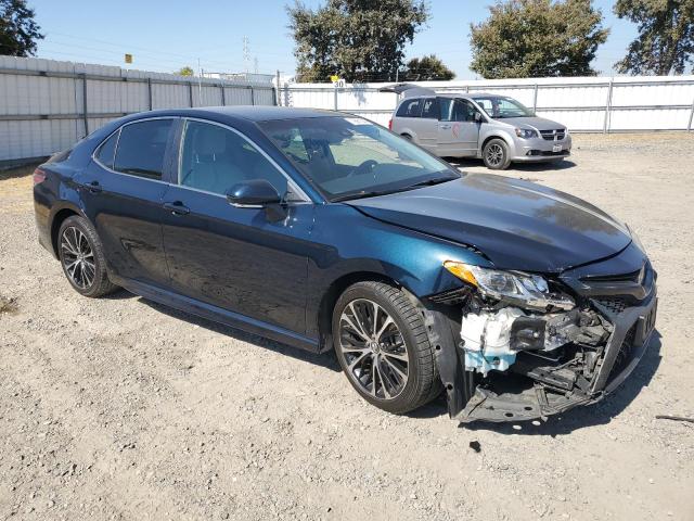 VIN 4T1B11HK9JU548215 2018 Toyota Camry, L no.4