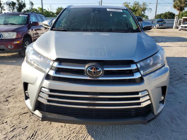 VIN 5TDYZRFH8KS329586 2019 Toyota Highlander, Limited no.5