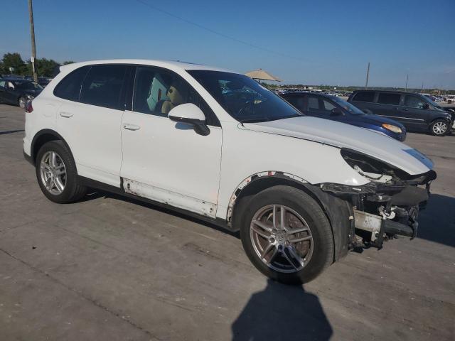 VIN WP1AA2A29JKA00371 2018 Porsche Cayenne no.4