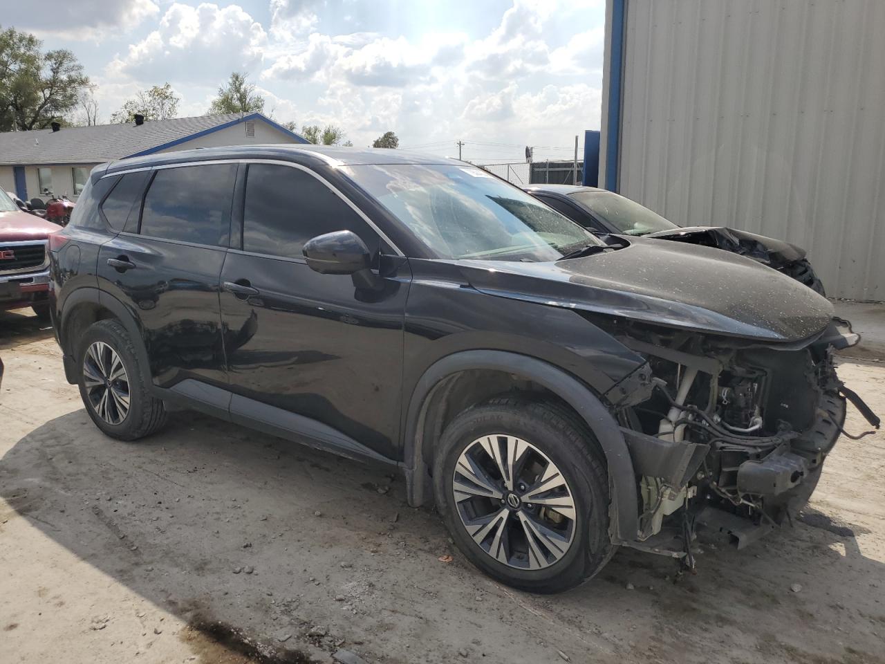 Lot #2907429005 2021 NISSAN ROGUE SV