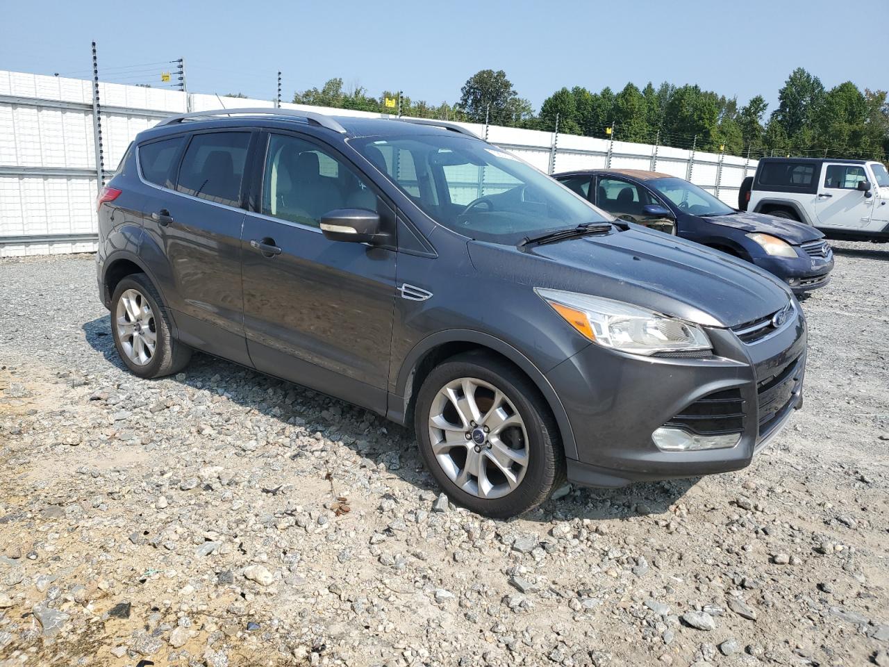 Lot #3003447101 2015 FORD ESCAPE TIT