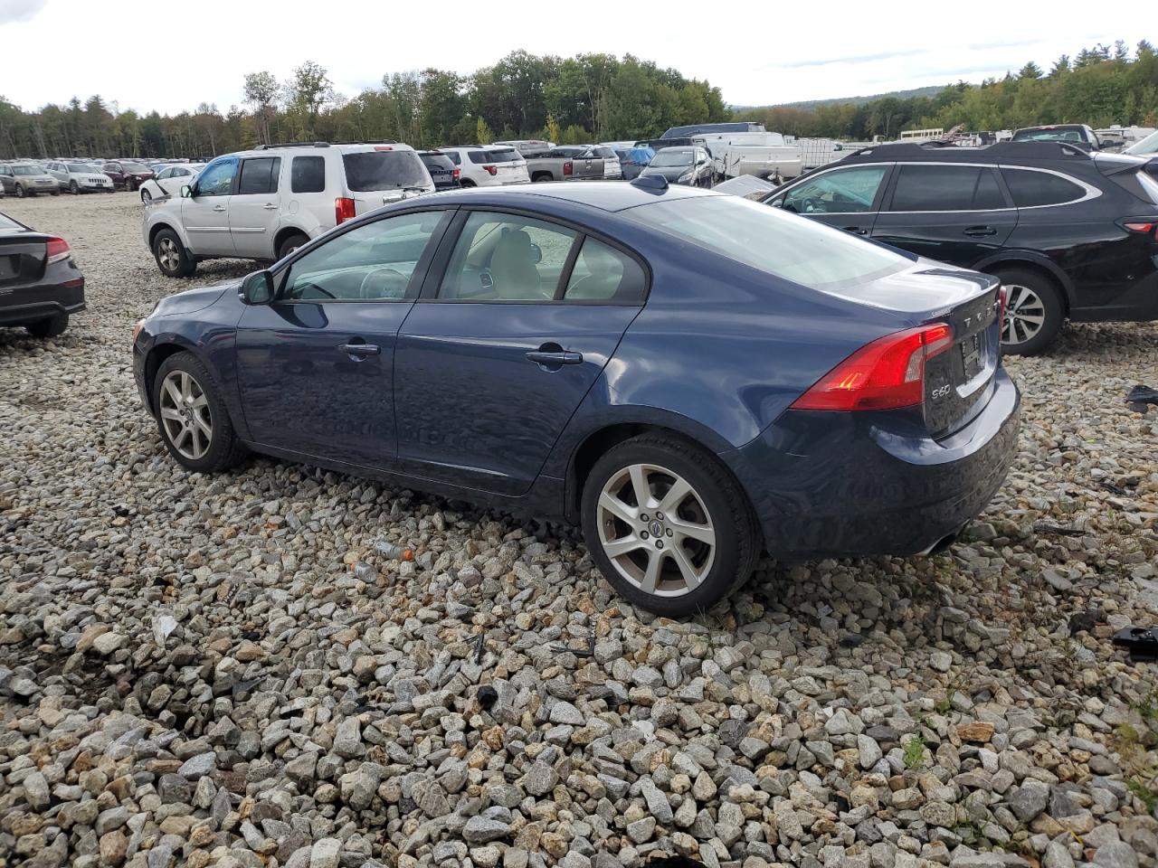 Lot #2974604434 2015 VOLVO S60