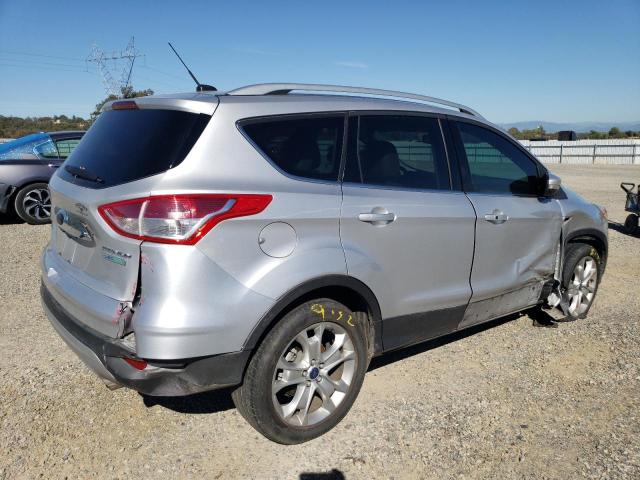 VIN 1FMCU0J95EUA22554 2014 FORD ESCAPE no.3