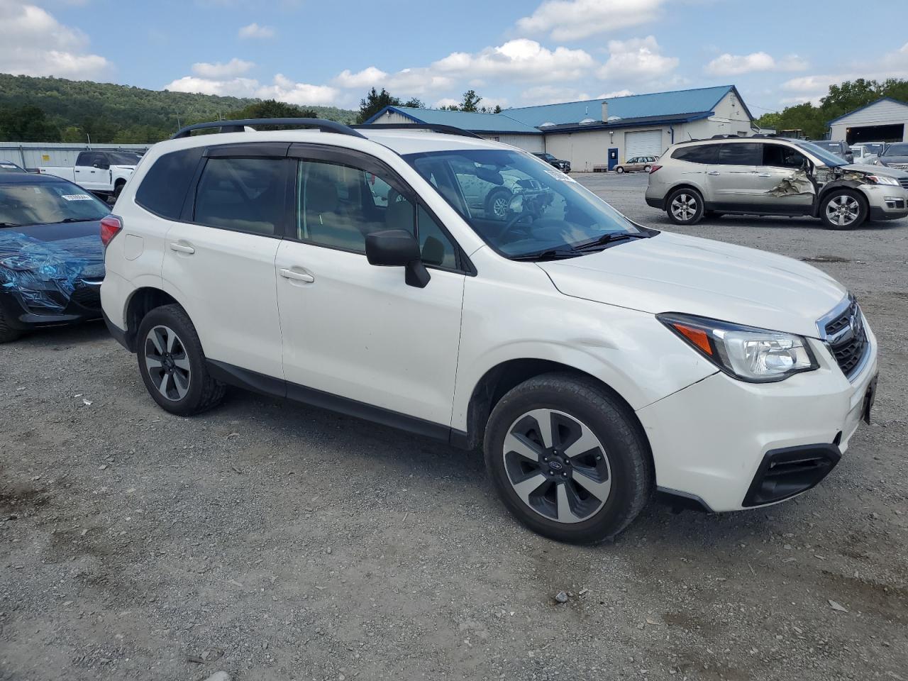 Lot #3009149362 2017 SUBARU FORESTER 2