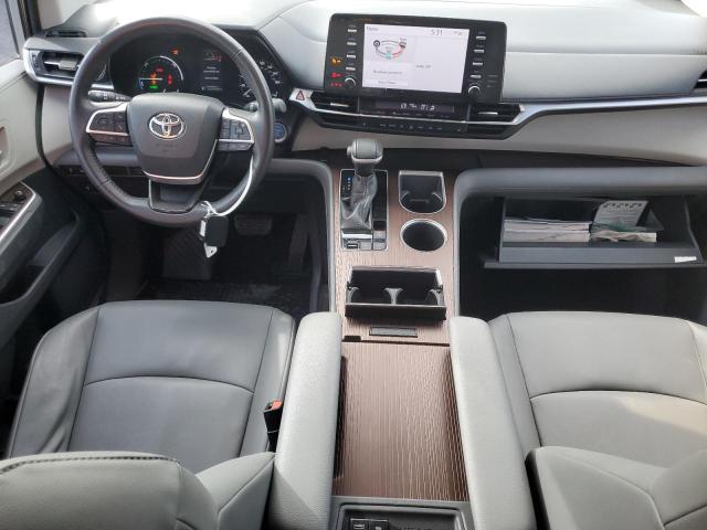 2021 TOYOTA SIENNA XLE - 5TDYSKFC0MS002229