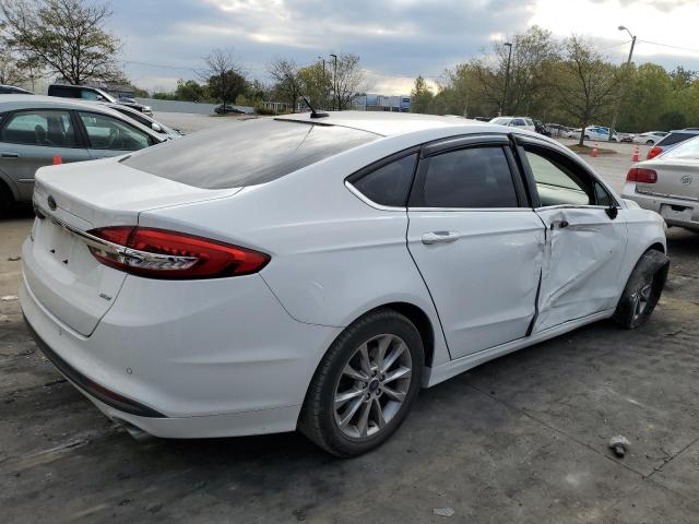 VIN 3FA6P0H76HR403974 2017 FORD FUSION no.3