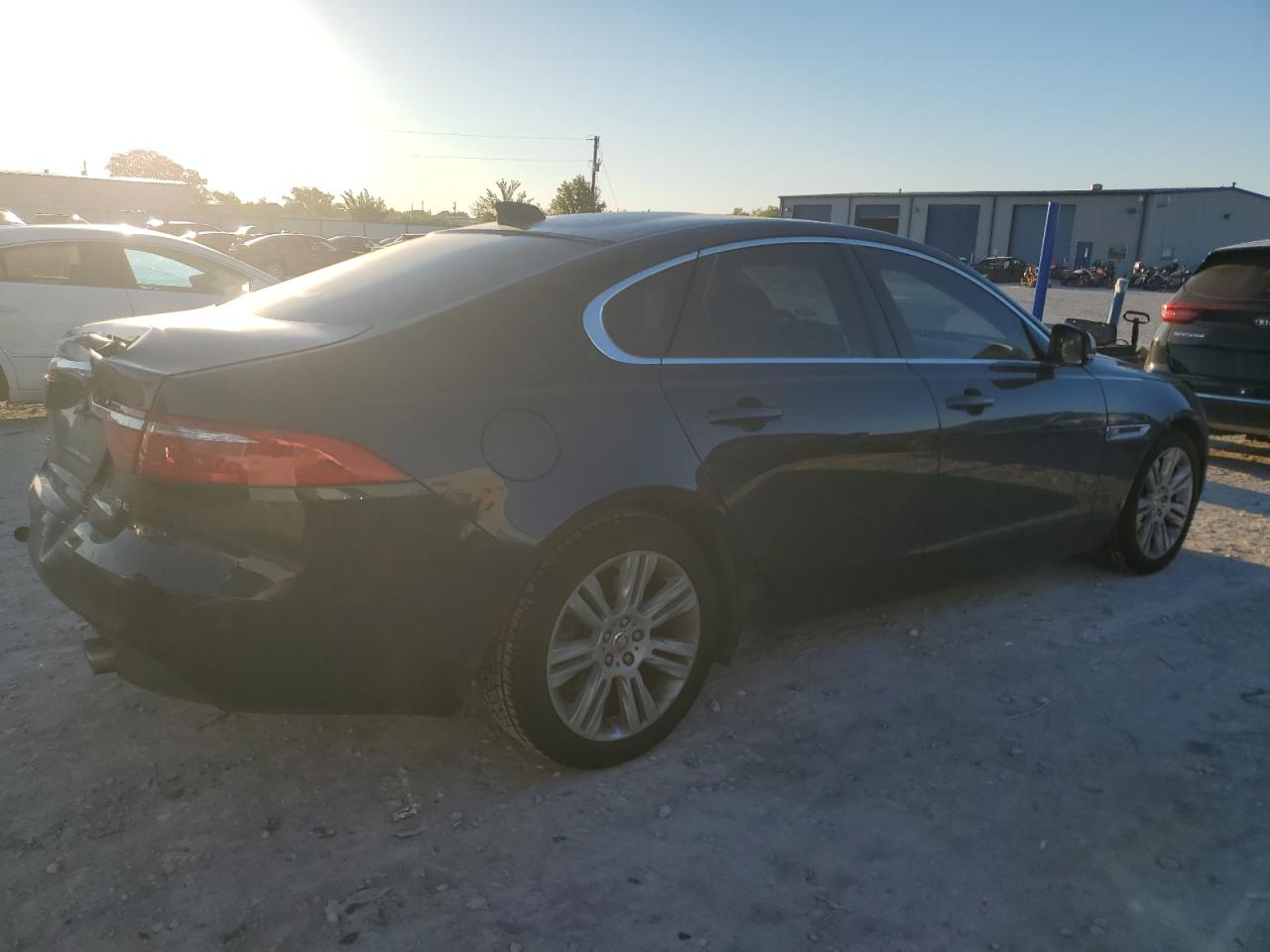 Lot #2955512607 2016 JAGUAR XF PREMIUM