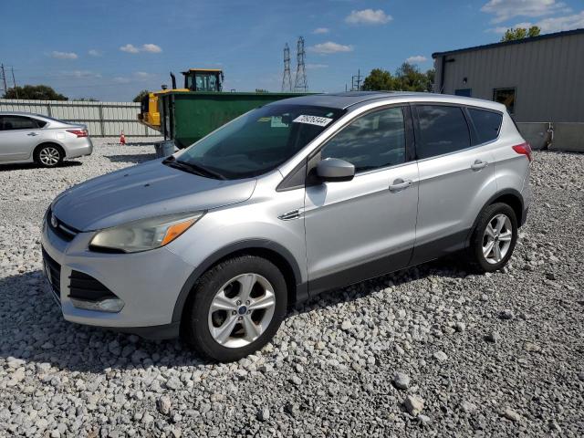 VIN 1FMCU0GX4FUC75727 2015 Ford Escape, SE no.1