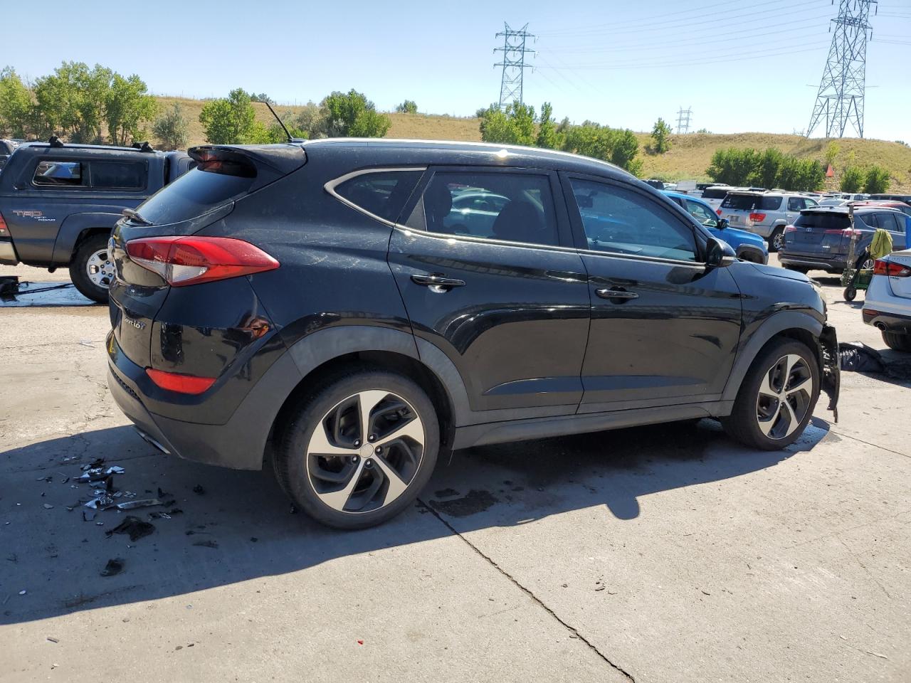 Lot #2890978693 2016 HYUNDAI TUCSON LIM