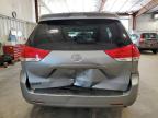 TOYOTA SIENNA LE photo