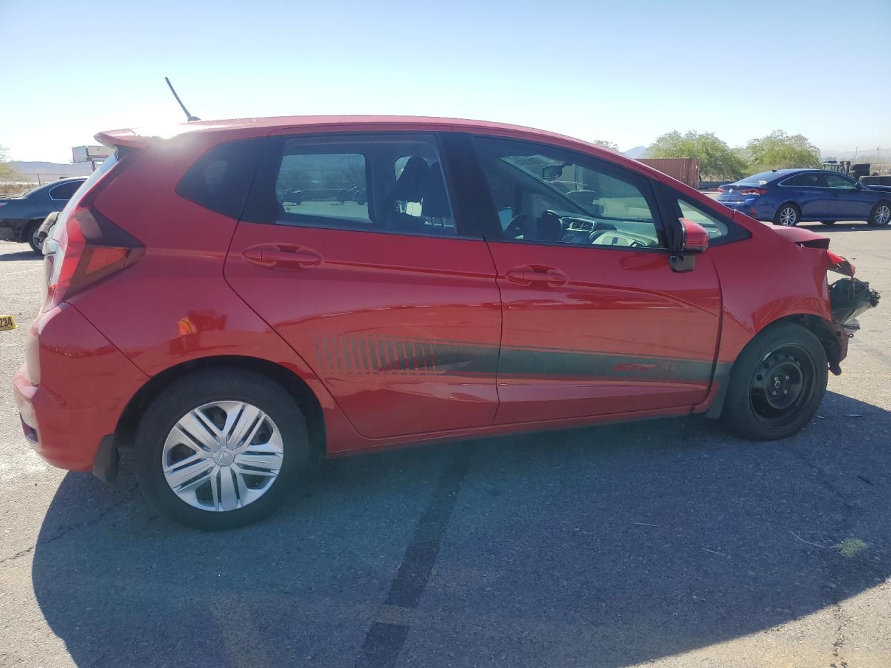 Lot #3024919354 2019 HONDA FIT LX