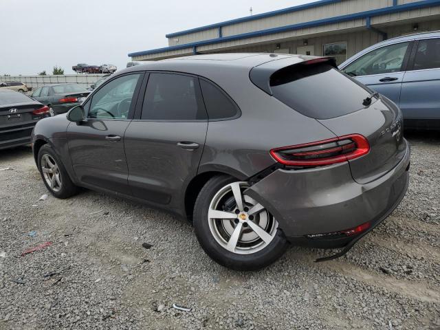 VIN WP1AA2A57HLB80657 2017 Porsche Macan no.2