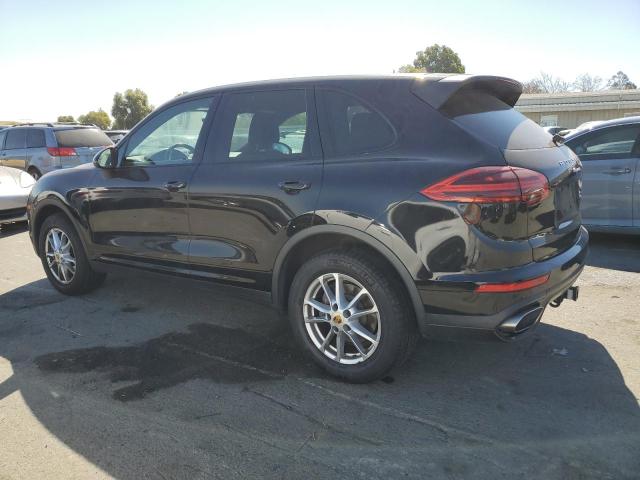 VIN WP1AA2A29GLA06352 2016 Porsche Cayenne no.2