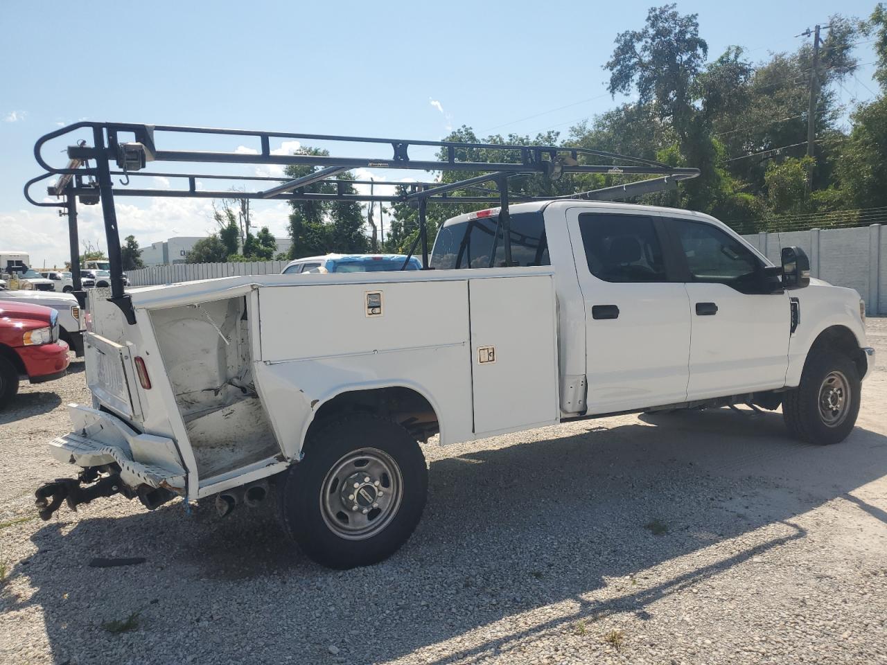 Lot #2843013159 2019 FORD F350 SUPER