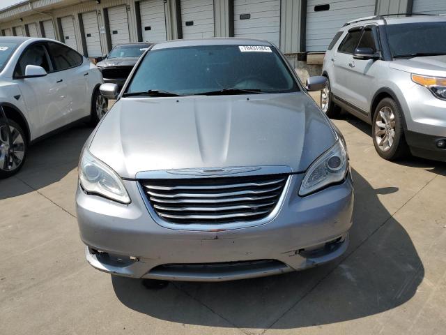 VIN 1C3CCBAB3DN641706 2013 Chrysler 200, LX no.5