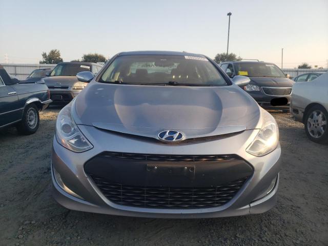 2015 HYUNDAI SONATA HYB - KMHEC4A48FA133948
