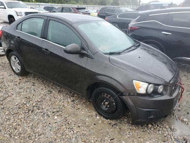 VIN 1G1JC5SH8G4152356 2016 Chevrolet Sonic, LT no.4