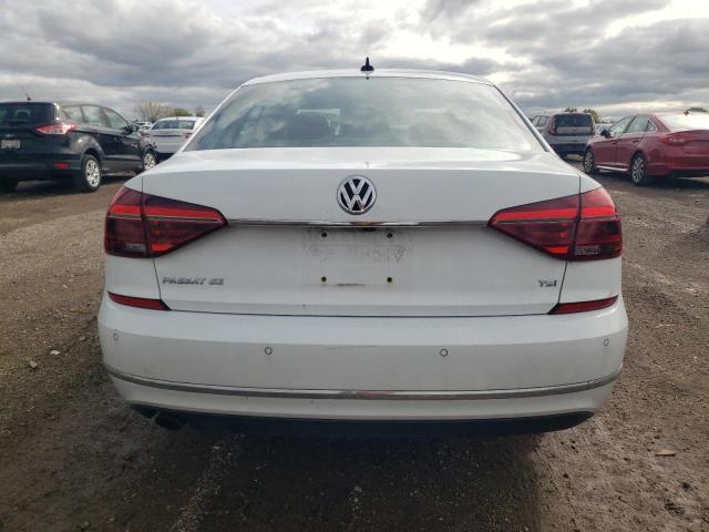 2018 VOLKSWAGEN PASSAT SE - 1VWBA7A35JC013749