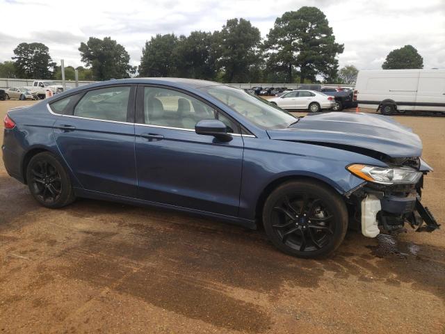 VIN 3FA6P0HD1KR251714 2019 Ford Fusion, SE no.4