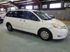 TOYOTA SIENNA CE photo