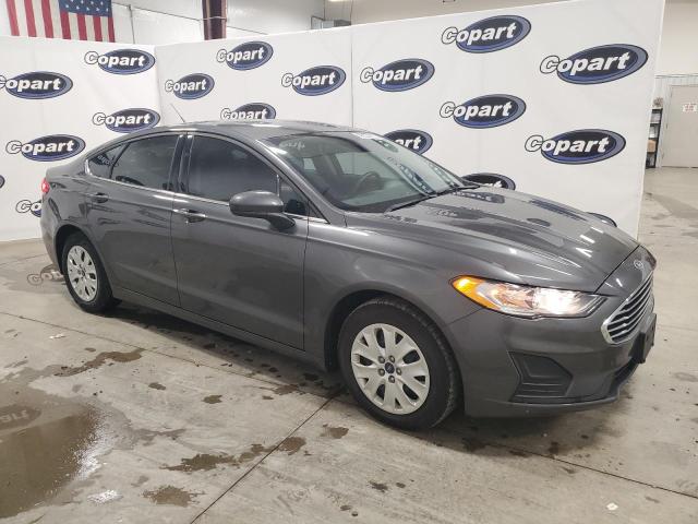 VIN 3FA6P0G72KR261888 2019 Ford Fusion, S no.4