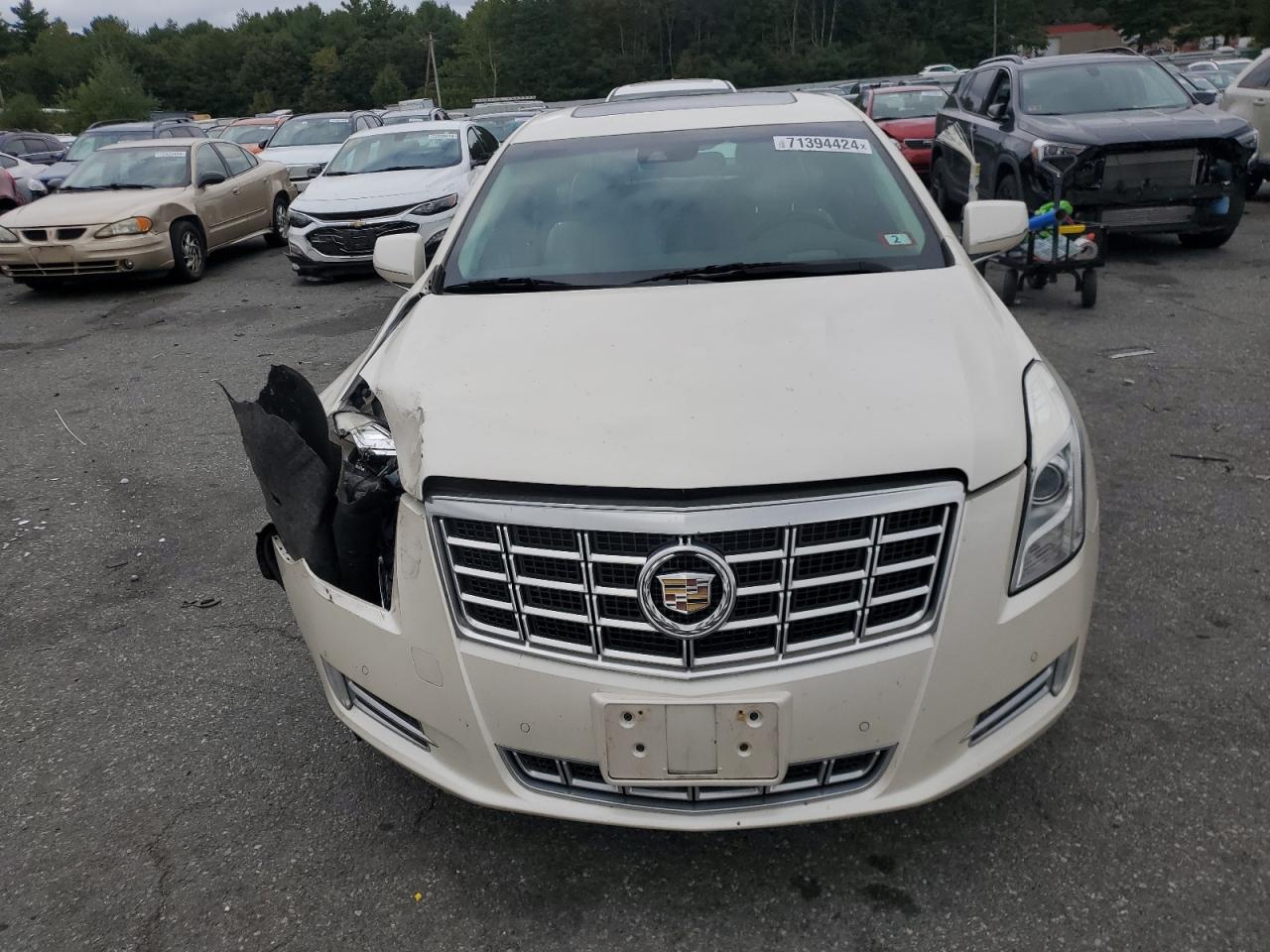 Lot #2890983640 2013 CADILLAC XTS PREMIU