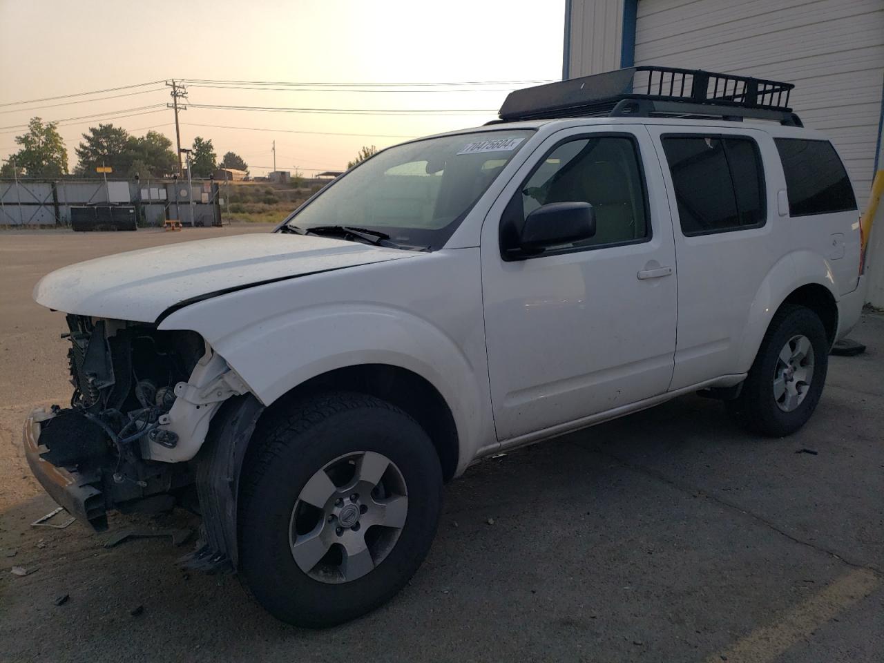 Nissan Pathfinder 2012 Wagon body style