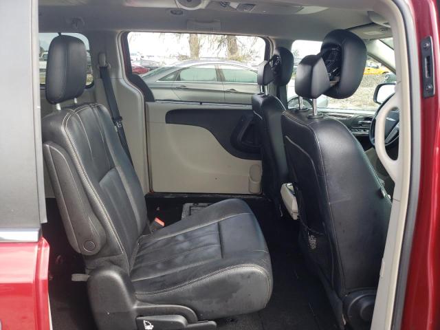 2016 CHRYSLER TOWN & COU - 2C4RC1BG3GR135469