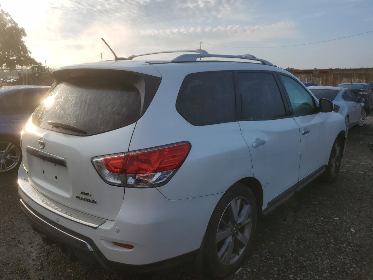 Lot #2840652155 2015 NISSAN PATHFINDER