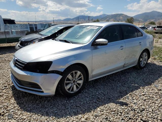 2016 VOLKSWAGEN JETTA SE - 3VWD67AJ1GM307780
