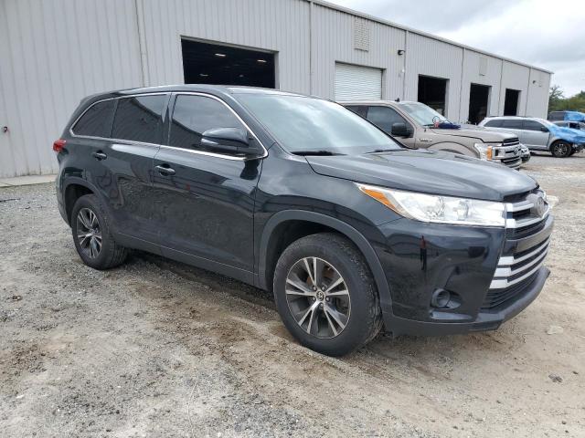 VIN 5TDZARFH0KS044912 2019 Toyota Highlander, LE no.4