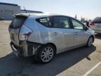 TOYOTA PRIUS V снимка