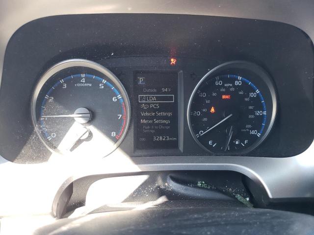 2018 TOYOTA RAV4 LE - JTMZFREV2JD130404