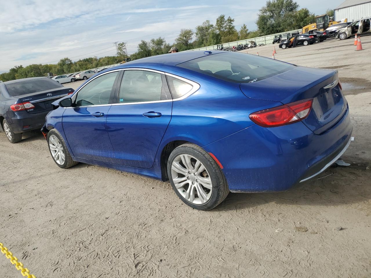 Lot #2890878696 2015 CHRYSLER 200 LIMITE