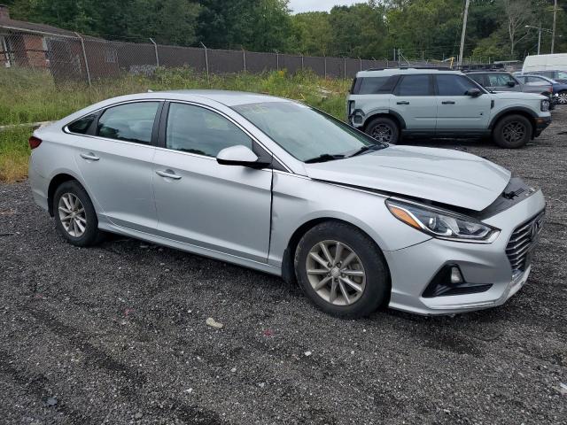 VIN 5NPE24AF1JH676326 2018 Hyundai Sonata, SE no.4