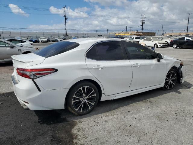 VIN 4T1B11HK9JU586320 2018 Toyota Camry, L no.3