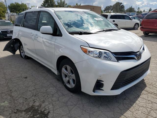 VIN 5TDKZ3DCXLS043170 2020 Toyota Sienna, LE no.4