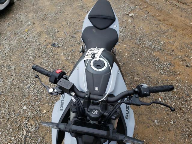 2024 SUZUKI GSX800 R JS1EM11B0R7100307