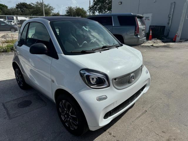 VIN WMEFJ5DA9GK123545 2016 SMART FORTWO no.1