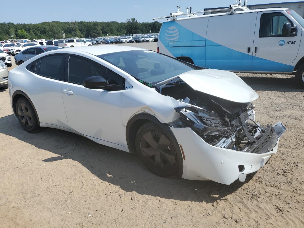 Lot #2972101124 2023 TOYOTA PRIUS LE