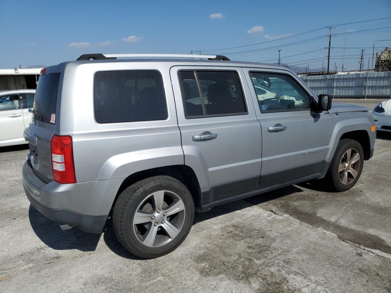 Lot #2937997833 2017 JEEP PATRIOT LA