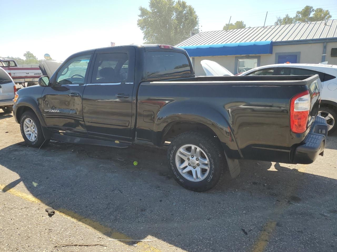 Lot #2890898673 2004 TOYOTA TUNDRA DOU