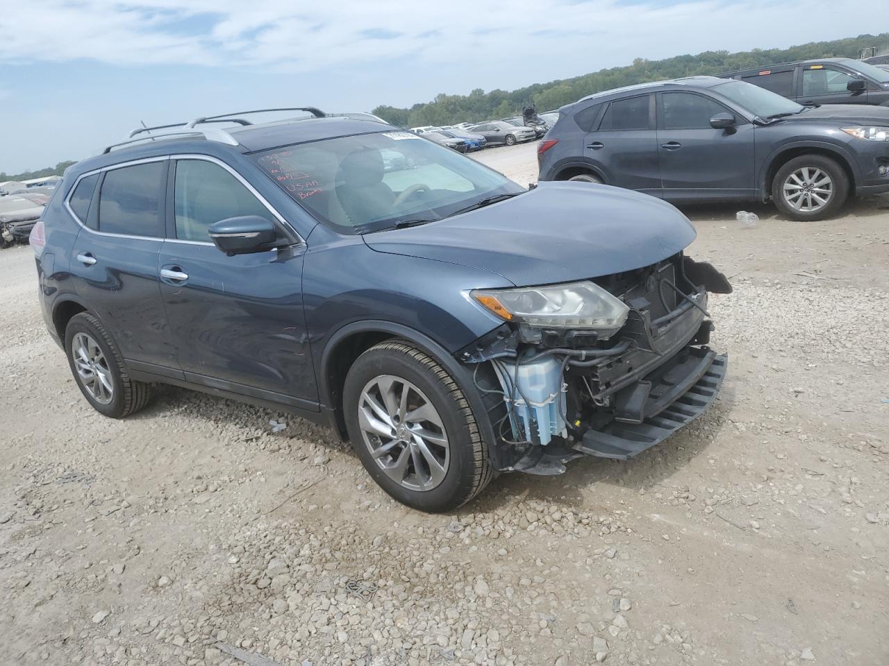 Lot #2938434195 2014 NISSAN ROGUE S