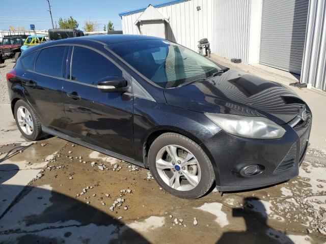 VIN 1FADP3K23EL123946 2014 Ford Focus, SE no.4